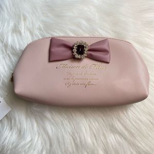 Pink bow cosmetic pouch